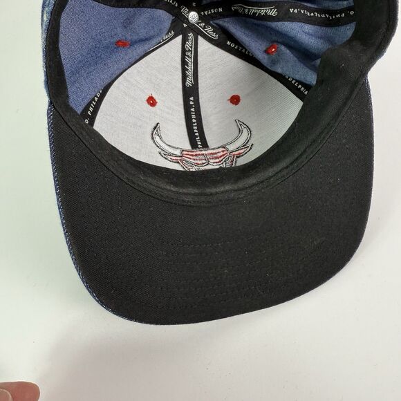 Chicago Bulls NBA Denim Acid Wash Mitchell & Ness Hat Size 7 1/2 Fitted - Picture 12 of 12